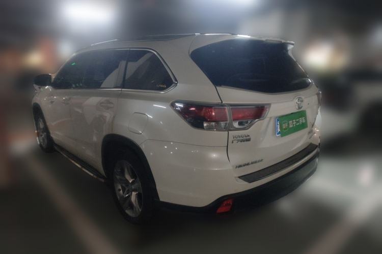 Used Toyota Highlander 2015 2.0T Four-Wheel Drive Ultimate Edition 7-Seater Rear Left 45 Deg
