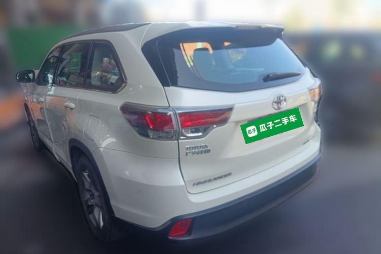 Used Toyota Highlander 2015 2.0T Four-Wheel Drive Luxury Edition 7-Seater Rear Left 45 Deg