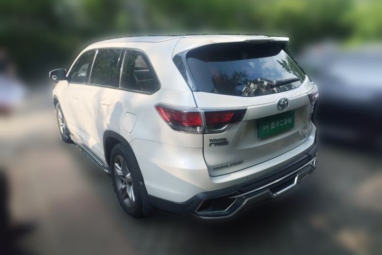 Used Toyota Highlander 2015 2.0T Four-Wheel Drive Luxury Edition 7-Seater Rear Left 45 Deg