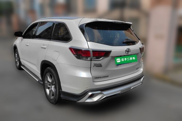 Used Toyota Highlander 2015 2.0T Four-Wheel Drive Luxury Edition 7-Seater Rear Left 45 Deg