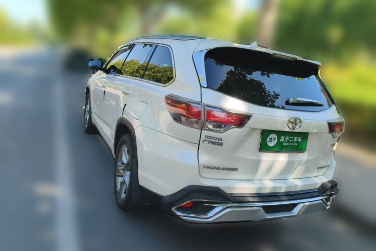 Used Toyota Highlander 2015 2.0T Four-Wheel Drive Luxury Edition 7-Seater Rear Left 45 Deg
