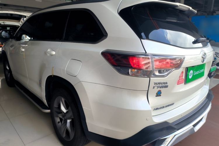 Used Toyota Highlander 2015 2.0T Two-Wheel Drive Luxury Edition 7 Seats Rear Left 45 Deg