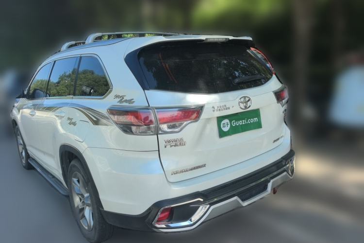 Used Toyota Highlander 2015 2.0T Four-Wheel Drive Luxury Edition 7-Seater Rear Left 45 Deg