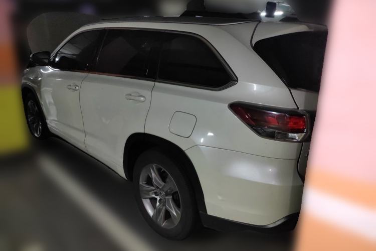 Used Toyota Highlander 2015 2.0T Four-Wheel Drive Ultimate Edition 7-Seater Rear Left 45 Deg