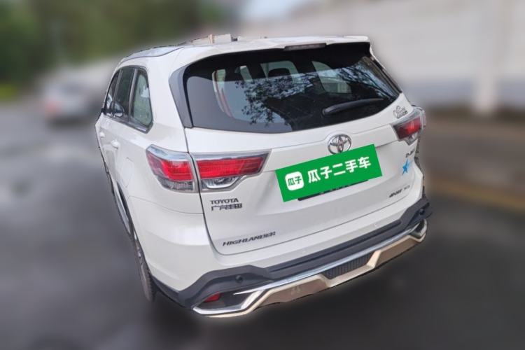 Used Toyota Highlander 2015 2.0T Four-Wheel Drive Luxury Edition 7-Seater Rear Left 45 Deg