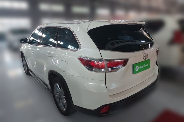 Used Toyota Highlander 2015 2.0T Two-Wheel Drive Luxury Edition 7 Seats Rear Left 45 Deg