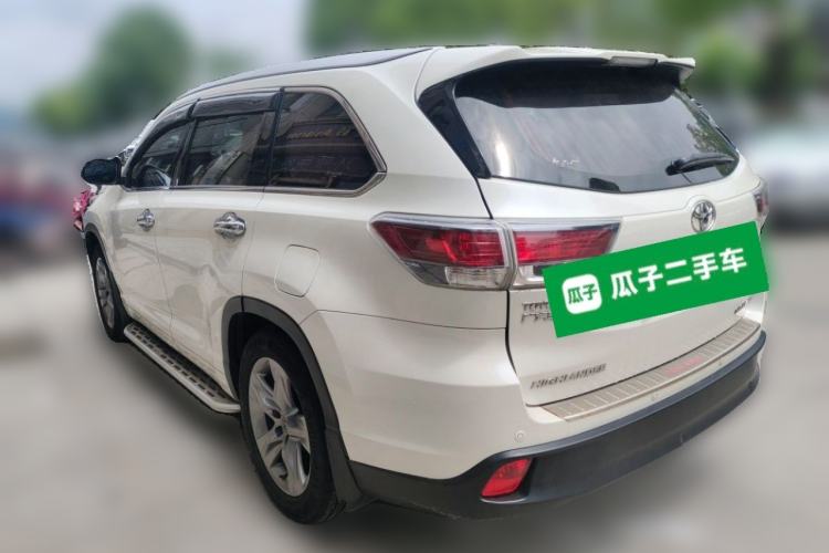 Used Toyota Highlander 2015 2.0T Four-Wheel Drive Luxury Edition 7-Seater Rear Left 45 Deg