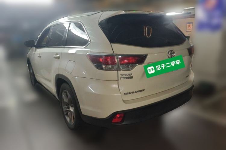Used Toyota Highlander 2015 2.0T Two-Wheel Drive Luxury Edition 7 Seats Rear Left 45 Deg