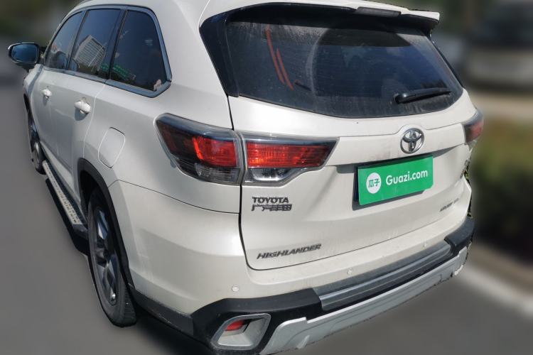 Used Toyota Highlander 2015 2.0T Four-Wheel Drive Luxury Edition 7-Seater Rear Left 45 Deg