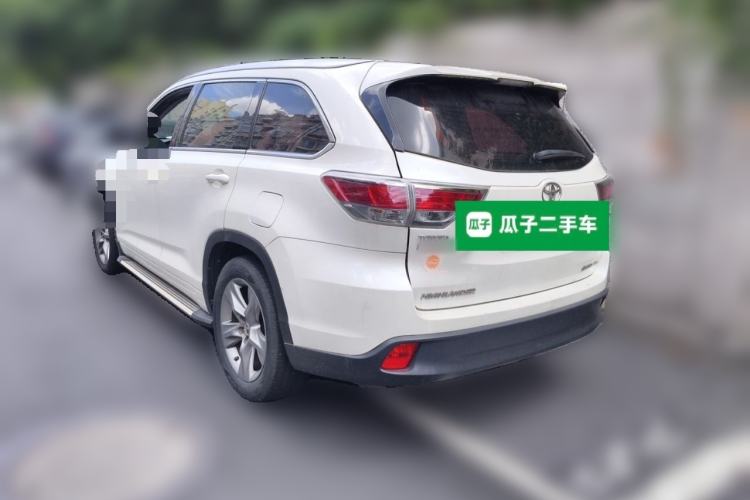 Used Toyota Highlander 2015 2.0T Four-Wheel Drive Luxury Edition 7-Seater Rear Left 45 Deg
