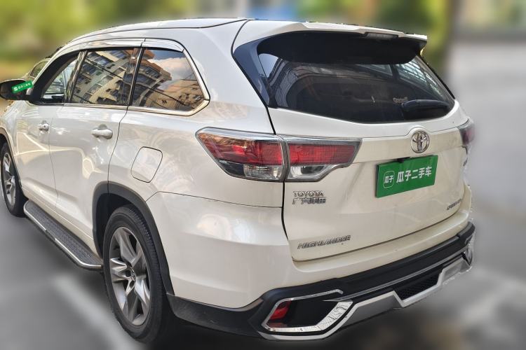 Used Toyota Highlander 2015 2.0T Four-Wheel Drive Luxury Edition 7-Seater Rear Left 45 Deg