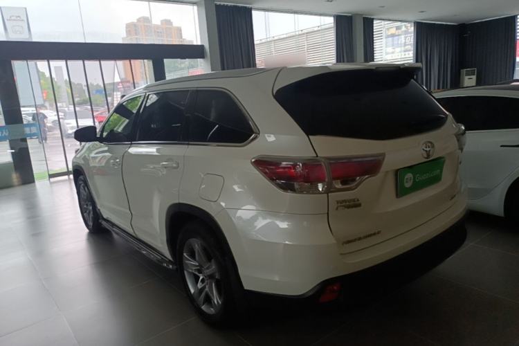 Used Toyota Highlander 2015 2.0T Four-Wheel Drive Luxury Edition 7-Seater Rear Left 45 Deg