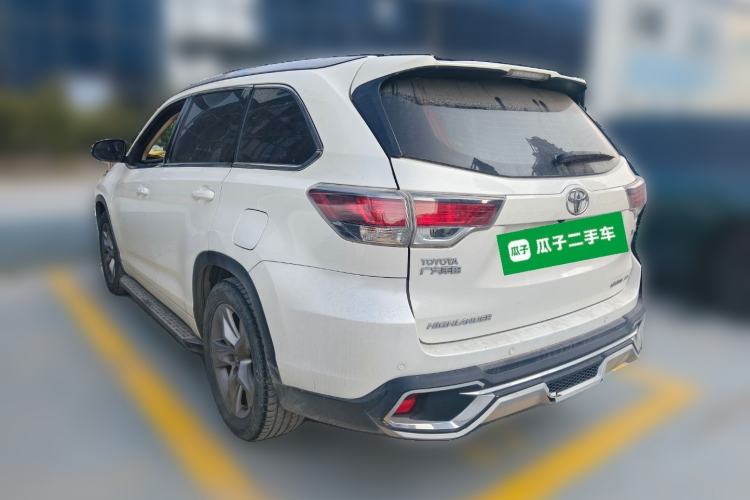 Used Toyota Highlander 2015 2.0T Four-Wheel Drive Luxury Edition 7-Seater Rear Left 45 Deg