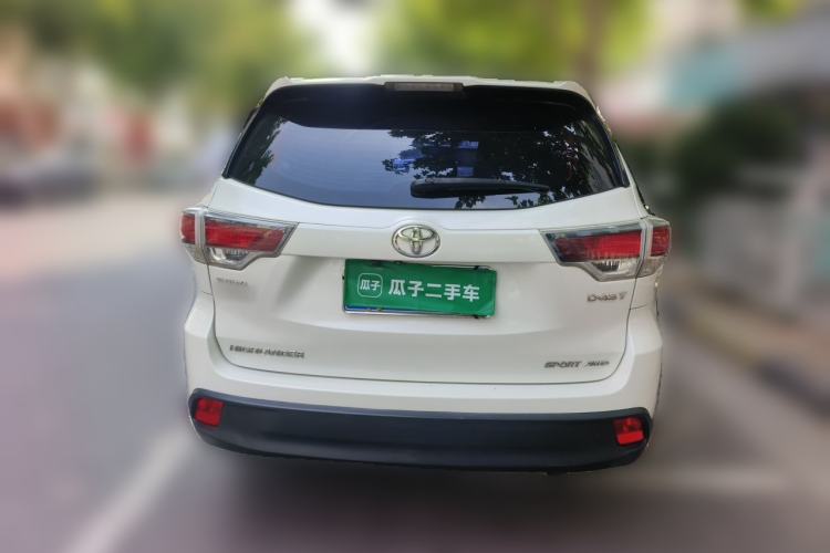 Used Toyota Highlander 2015 2.0T Four-Wheel Drive Luxury Edition 7-Seater Rear