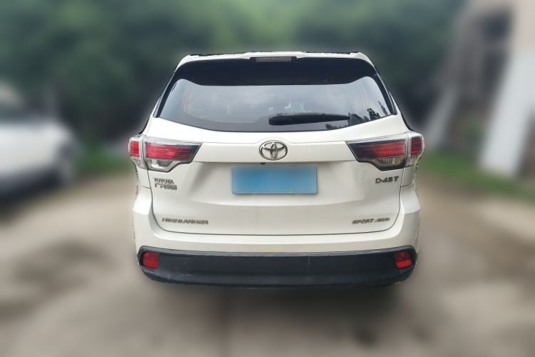 Used Toyota Highlander 2015 2.0T Four-Wheel Drive Luxury Edition 7-Seater Rear