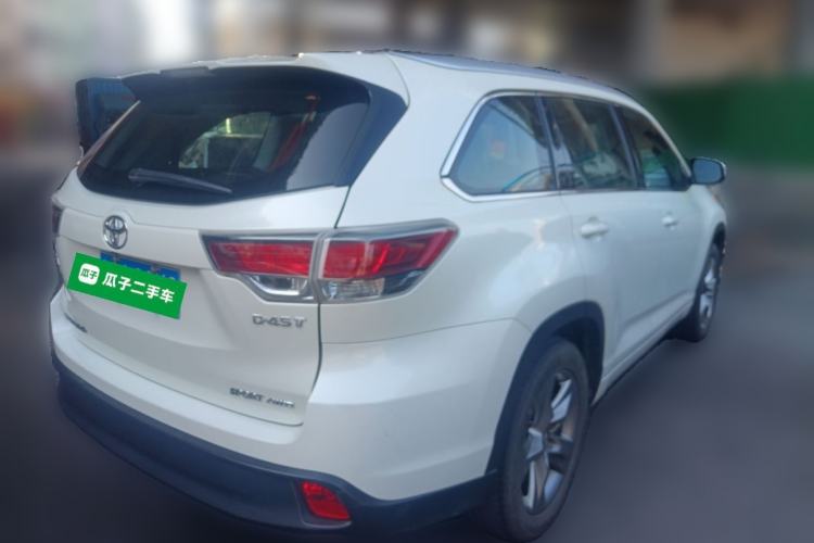 Used Toyota Highlander 2015 2.0T Four-Wheel Drive Luxury Edition 7-Seater Rear Right 45 Deg