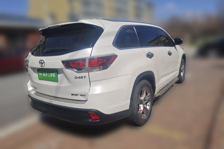 Used Toyota Highlander 2015 2.0T Four-Wheel Drive Luxury Edition 7-Seater Rear Right 45 Deg