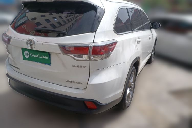 Used Toyota Highlander 2015 2.0T Four-Wheel Drive Luxury Edition 7-Seater Rear Right 45 Deg