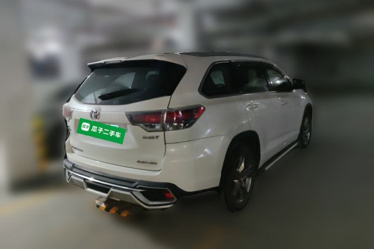 Used Toyota Highlander 2015 2.0T Four-Wheel Drive Luxury Edition 7-Seater Rear Right 45 Deg