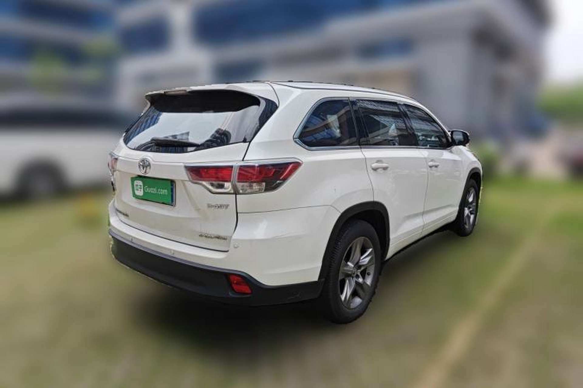 Used Toyota Highlander 2015 2.0T Four-Wheel Drive Luxury Edition 7-Seater Rear Right 45 Deg