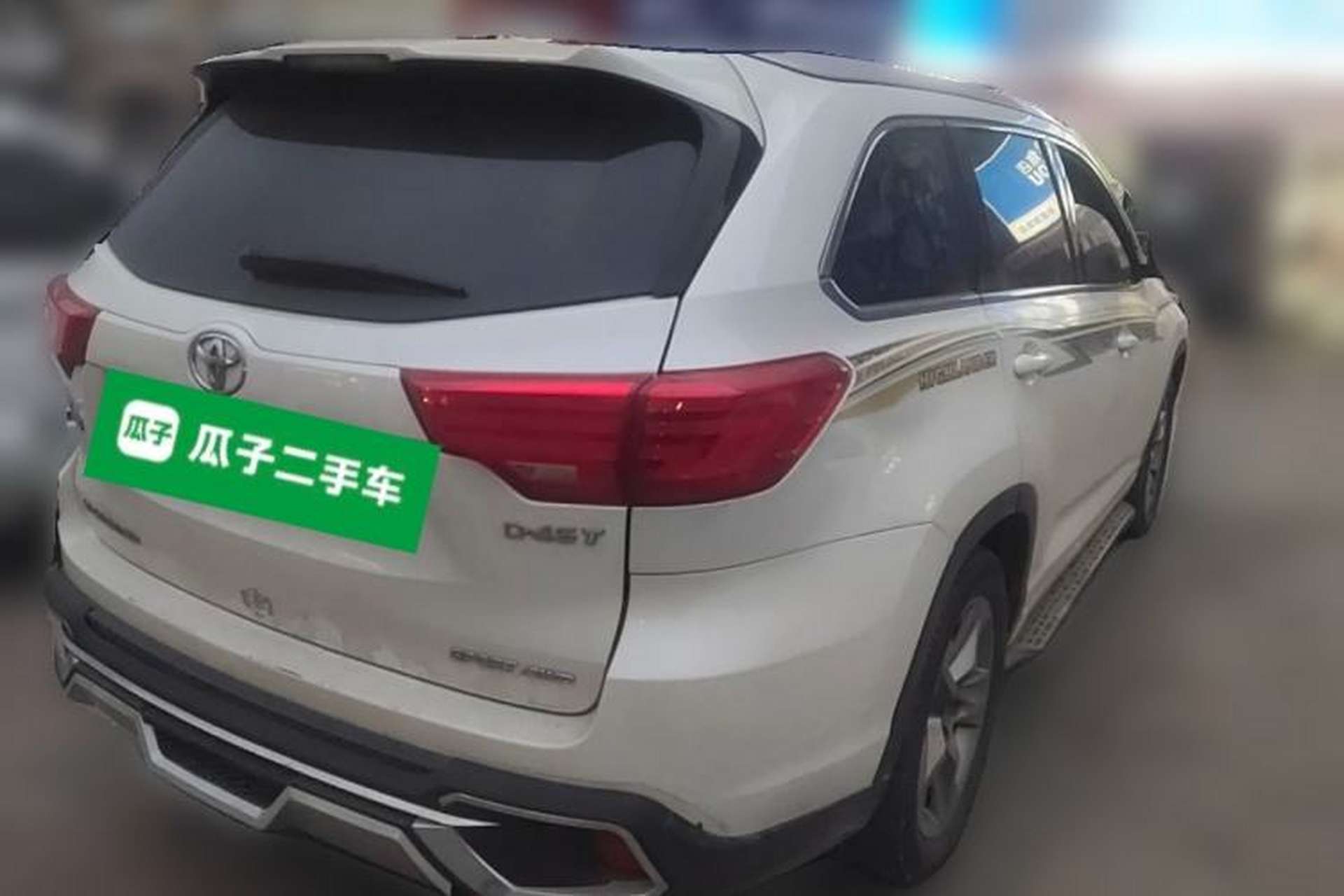 Used Toyota Highlander 2015 2.0T Four-Wheel Drive Luxury Edition 7-Seater Rear Right 45 Deg
