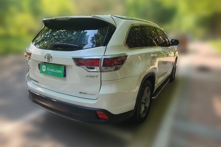 Used Toyota Highlander 2015 2.0T Four-Wheel Drive Luxury Edition 7-Seater Rear Right 45 Deg