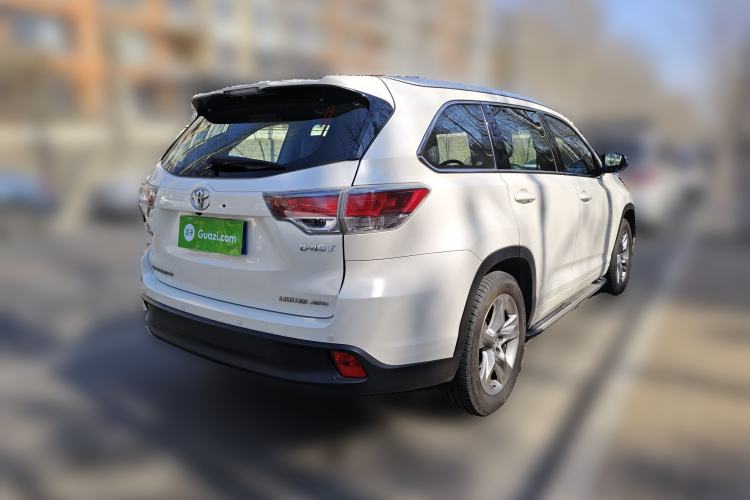 Used Toyota Highlander 2015 2.0T Four-Wheel Drive Ultimate Edition 7-Seater Rear Right 45 Deg