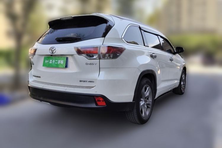 Used Toyota Highlander 2015 2.0T Four-Wheel Drive Luxury Edition 7-Seater Rear Right 45 Deg
