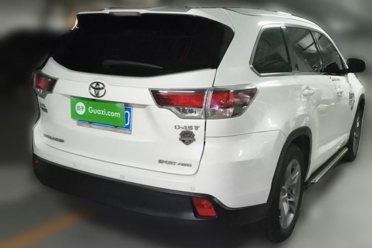 Used Toyota Highlander 2015 2.0T Four-Wheel Drive Luxury Edition 7-Seater Rear Right 45 Deg