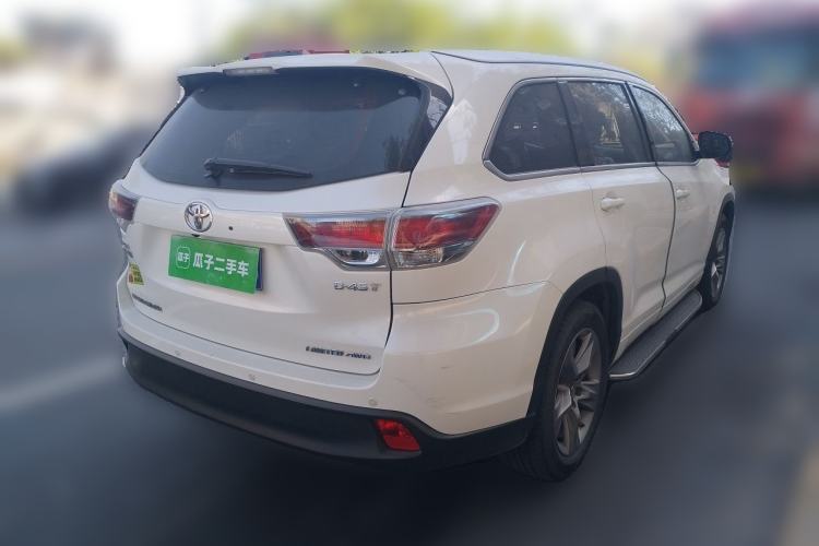 Used Toyota Highlander 2015 2.0T Four-Wheel Drive Ultimate Edition 7-Seater Rear Right 45 Deg