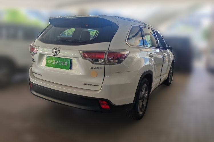 Used Toyota Highlander 2015 2.0T Four-Wheel Drive Luxury Edition 7-Seater Rear Right 45 Deg