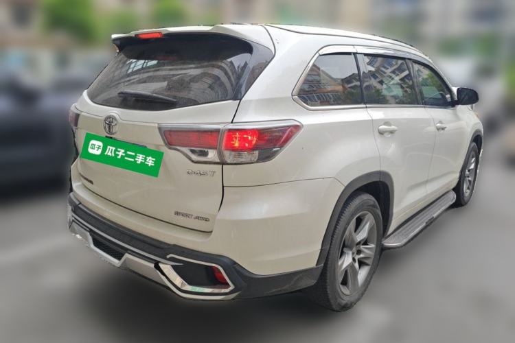 Used Toyota Highlander 2015 2.0T Four-Wheel Drive Luxury Edition 7-Seater Rear Right 45 Deg