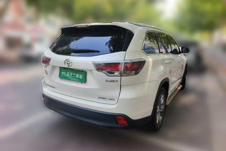 Used Toyota Highlander 2015 2.0T Four-Wheel Drive Luxury Edition 7-Seater Rear Right 45 Deg