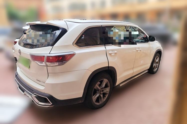 Used Toyota Highlander 2015 2.0T Four-Wheel Drive Luxury Edition 7-Seater Rear Right 45 Deg