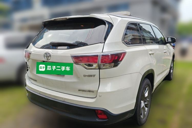 Used Toyota Highlander 2015 2.0T Four-Wheel Drive Luxury Edition 7-Seater Rear Right 45 Deg