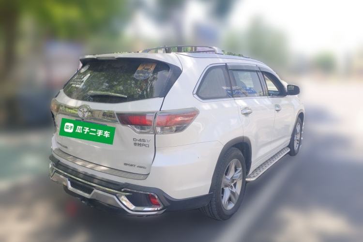 Used Toyota Highlander 2015 2.0T Four-Wheel Drive Luxury Edition 7-Seater Rear Right 45 Deg