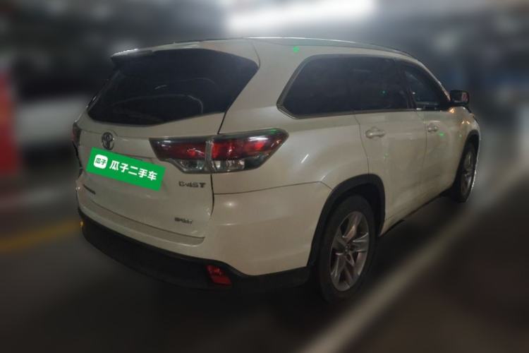 Used Toyota Highlander 2015 2.0T Two-Wheel Drive Luxury Edition 7 Seats Rear Right 45 Deg