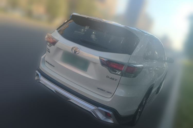 Used Toyota Highlander 2015 2.0T Four-Wheel Drive Luxury Edition 7-Seater Rear Right 45 Deg