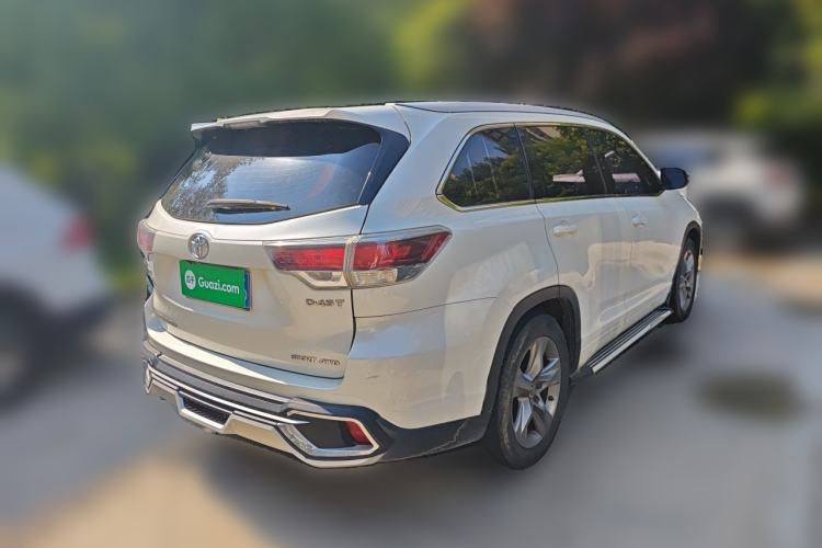 Used Toyota Highlander 2015 2.0T Four-Wheel Drive Luxury Navigation Version with 7 Seats Rear Right 45 Deg