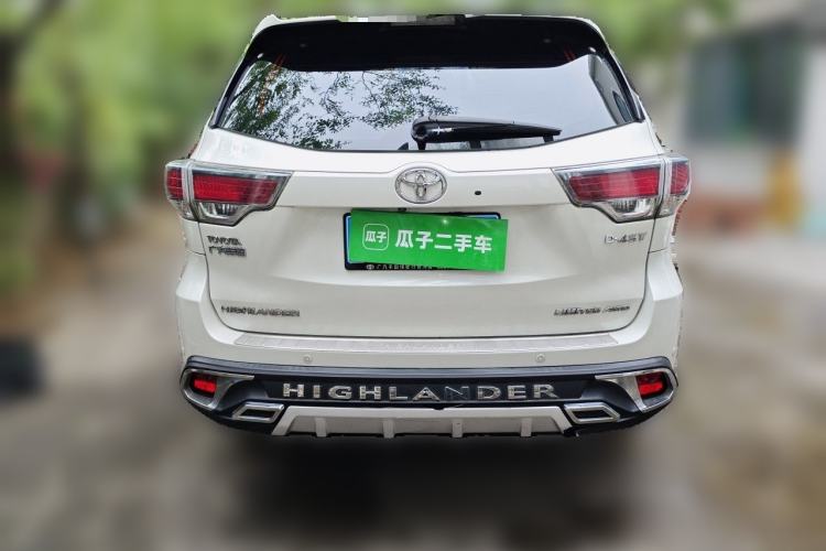 Used Toyota Highlander 2015 2.0T Four-Wheel Drive Ultimate Edition 7-Seater Rear