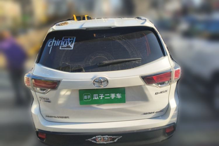 Used Toyota Highlander 2015 2.0T Four-Wheel Drive Luxury Edition 7-Seater Rear