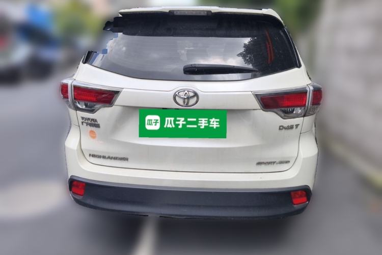 Used Toyota Highlander 2015 2.0T Four-Wheel Drive Luxury Edition 7-Seater Rear