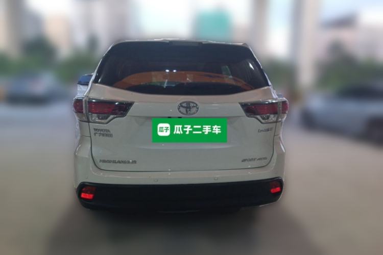Used Toyota Highlander 2015 2.0T Four-Wheel Drive Luxury Edition 7-Seater Rear
