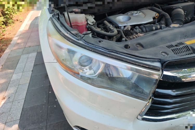 Used Toyota Highlander 2015 2.0T Four-Wheel Drive Luxury Edition 7-Seater Right Front Headlight