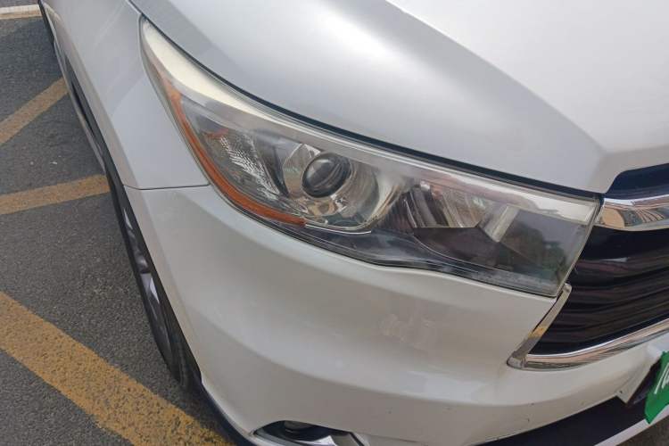 Used Toyota Highlander 2015 2.0T Four-Wheel Drive Luxury Edition 7-Seater Right Front Headlight