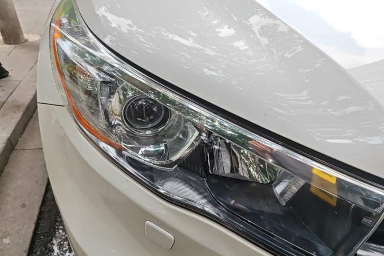 Used Toyota Highlander 2015 2.0T Four-Wheel Drive Ultimate Edition 7-Seater Right Front Headlight