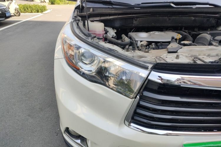 Used Toyota Highlander 2015 2.0T Four-Wheel Drive Luxury Edition 7-Seater Right Front Headlight