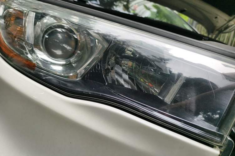 Used Toyota Highlander 2015 2.0T Four-Wheel Drive Luxury Edition 7-Seater Right Front Headlight