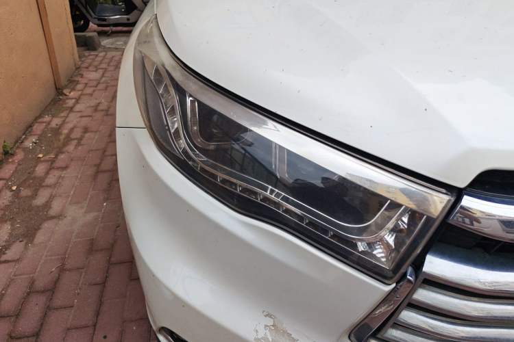 Used Toyota Highlander 2015 2.0T Four-Wheel Drive Luxury Edition 7-Seater Right Front Headlight