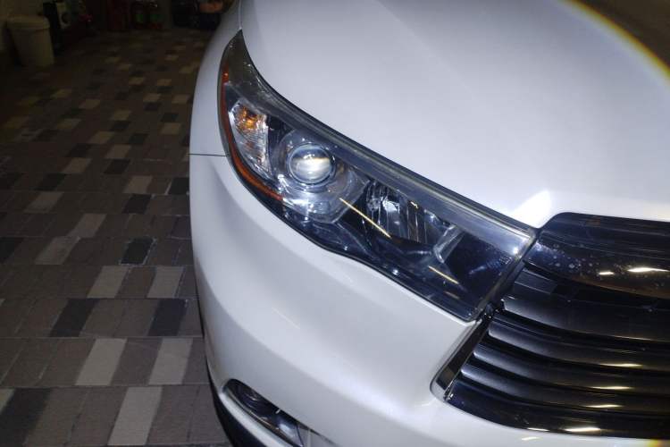Used Toyota Highlander 2015 2.0T Four-Wheel Drive Luxury Edition 7-Seater Right Front Headlight